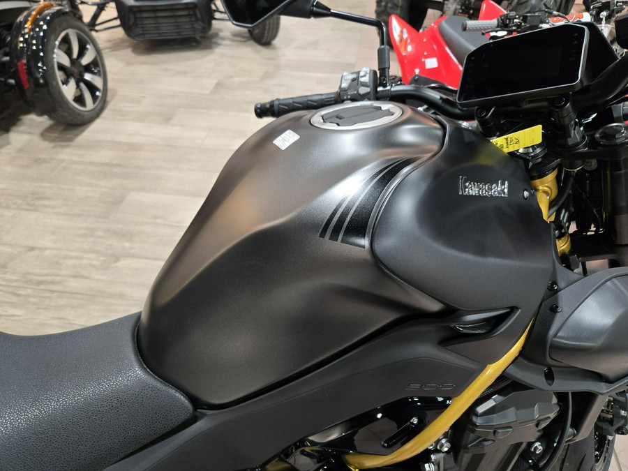 2026 KAWASAKI Z900 ABS