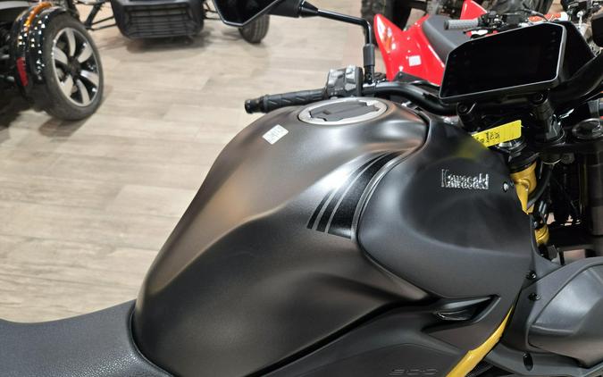 2026 KAWASAKI Z900 ABS