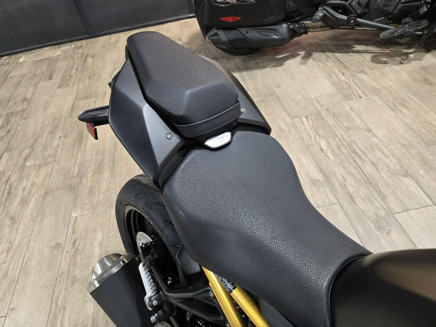 2026 KAWASAKI Z900 ABS