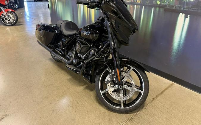 2026 Harley-Davidson Street Glide FLHX