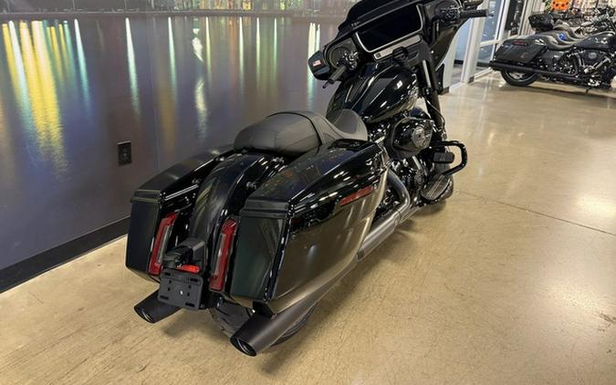 2026 Harley-Davidson Street Glide FLHX