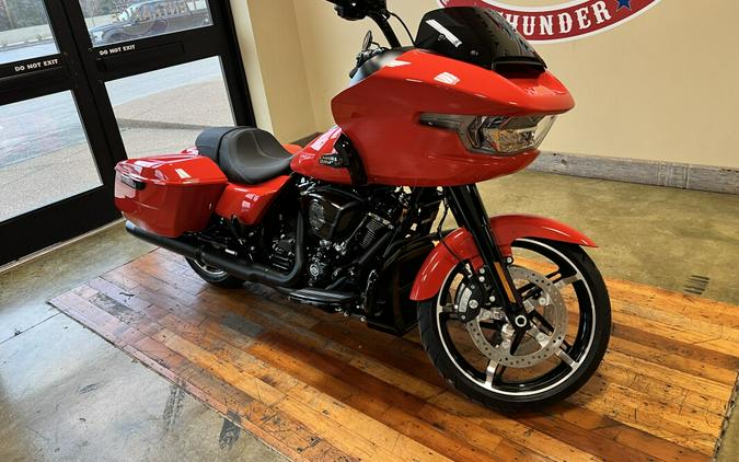 New 2026 Harley-Davidson Road Glide Grand American Touring Motorcycle For Sale Near Memphis, TN