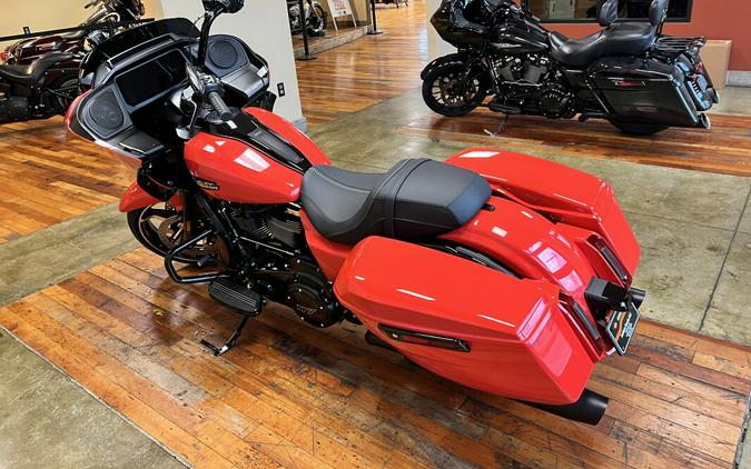 New 2026 Harley-Davidson Road Glide Grand American Touring Motorcycle For Sale Near Memphis, TN