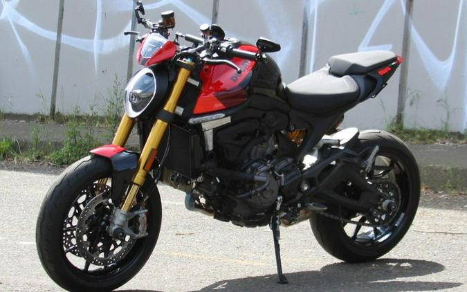 2025 Ducati Monster 937 SP