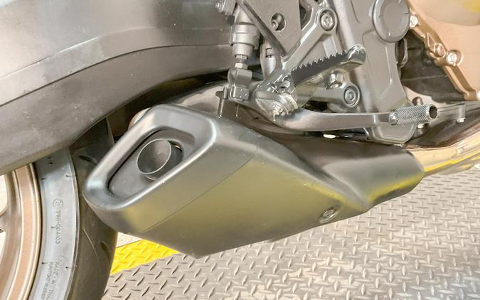 2025 Honda CB650R E-Clutch