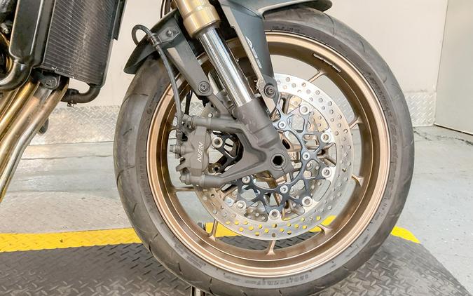 2025 Honda CB650R E-Clutch