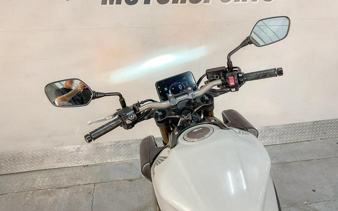 2025 Honda CB650R E-Clutch