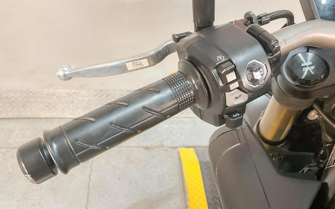 2025 Honda CB650R E-Clutch
