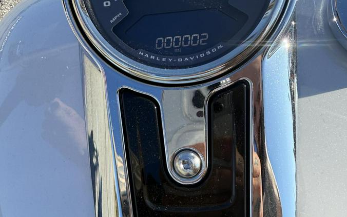 FXD 2026 Super Glide