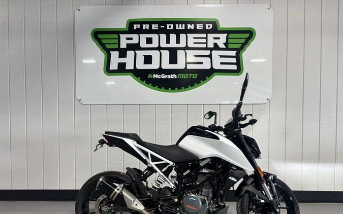 2022 KTM Duke 390