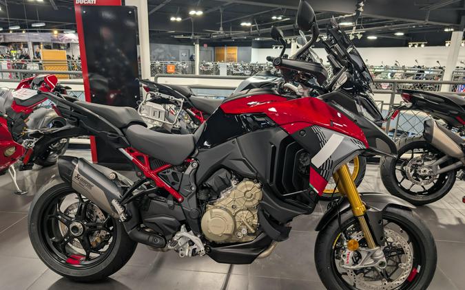 2026 Ducati MULTISTRADA V4 PIKES PEAK