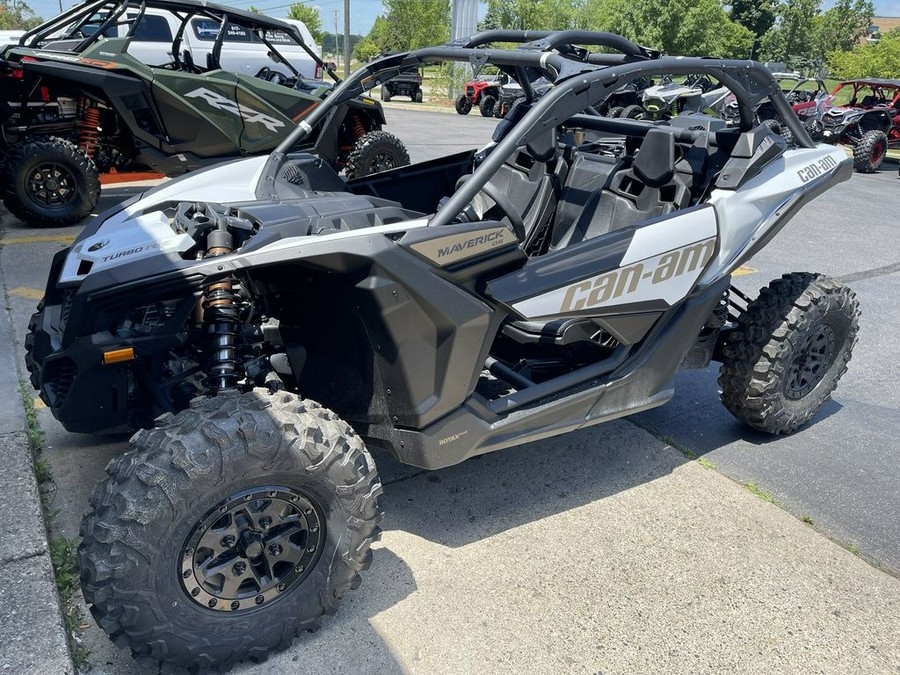 2024 Can-Am® Maverick X3 DS Turbo RR Catalyst Gray