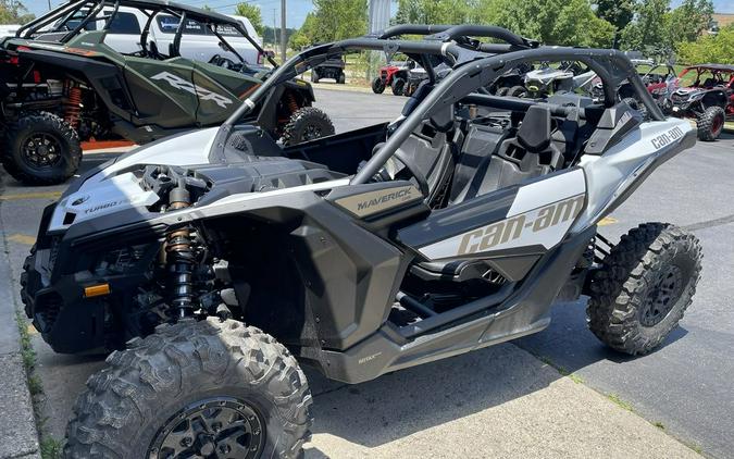 2024 Can-Am® Maverick X3 DS Turbo RR Catalyst Gray