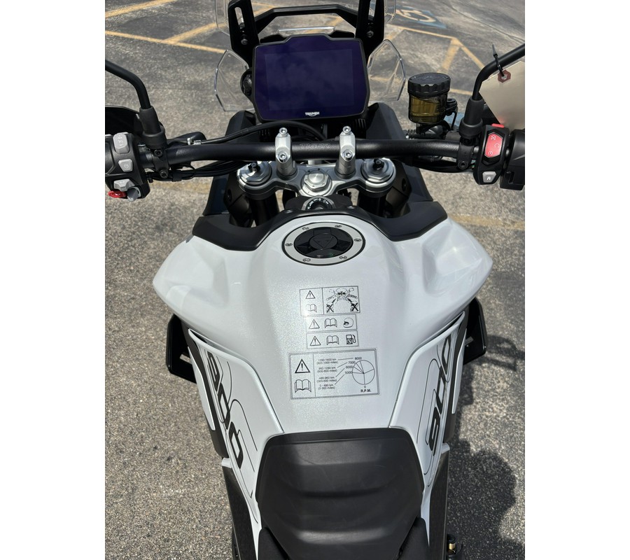 2025 Triumph Tiger 900 GT Pro