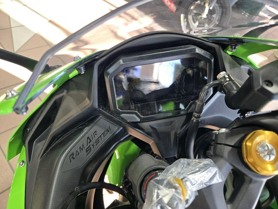 2026 KAWASAKI NINJA ZX4RR ABS