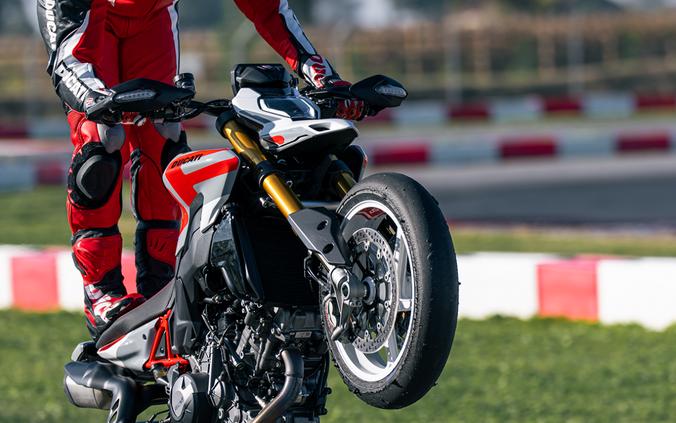 2026 Ducati Hypermotard V2 SP