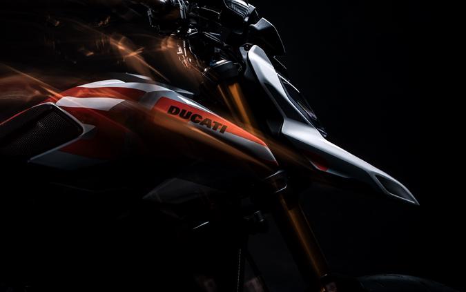 2026 Ducati Hypermotard V2 SP