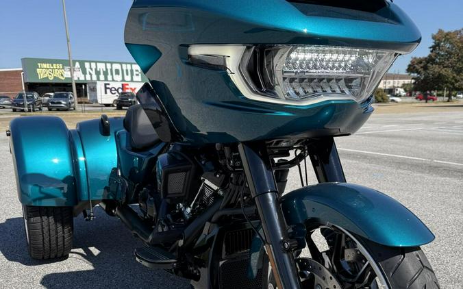 FLTRT 2026 Road Glide 3
