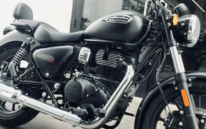 2023 Royal Enfield Meteor 350 Stellar Black