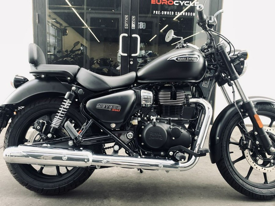 2023 Royal Enfield Meteor 350 Stellar Black