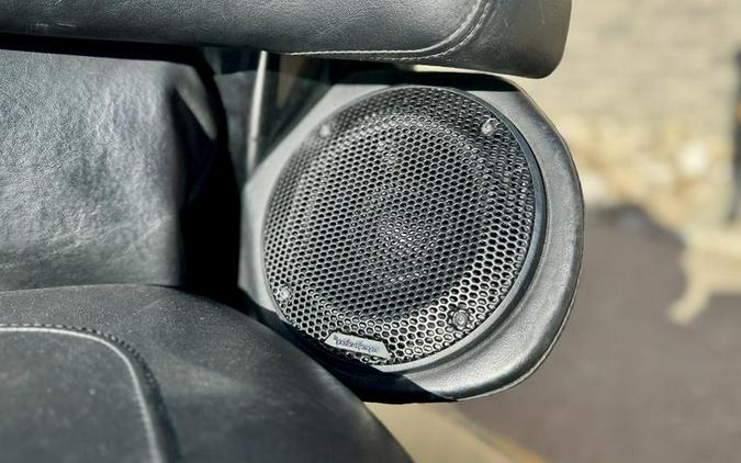 2010 Harley-Davidson® FLHTCU - Ultra Classic® Electra Glide