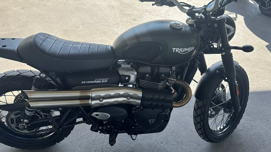 2022 Triumph Street Scrambler Base