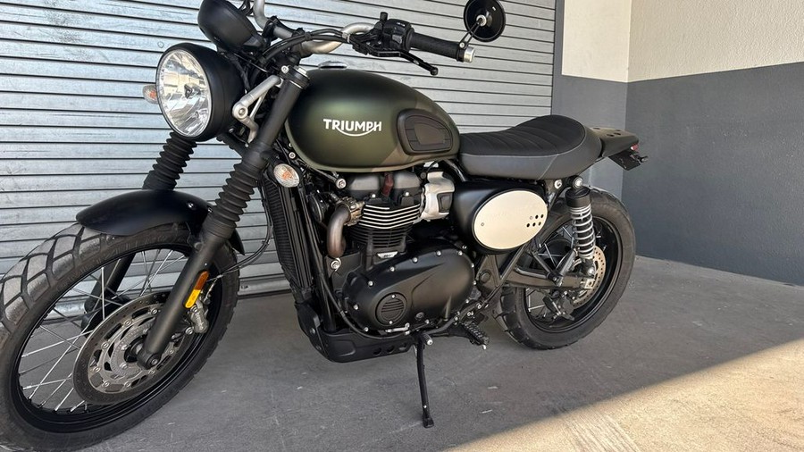 2022 Triumph Street Scrambler Base