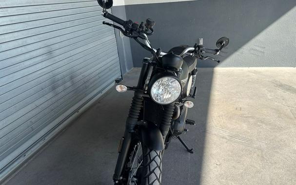 2022 Triumph Street Scrambler Base