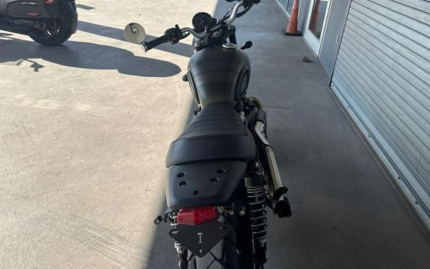 2022 Triumph Street Scrambler Base