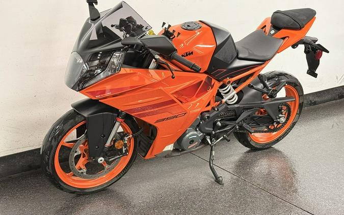 2024 KTM RC 390