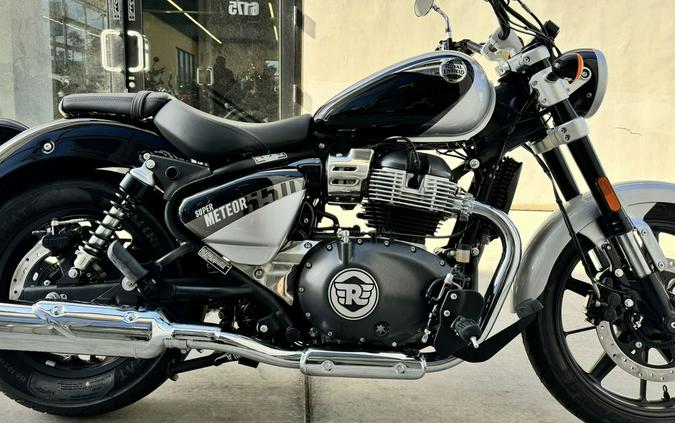 2024 Royal Enfield Super Meteor 650 Interstellar Grey