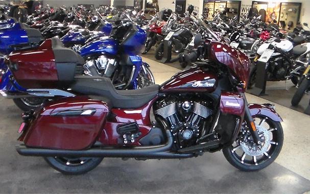 2024 Indian Motorcycle Roadmaster Dark Horse with PowerBand Audio Package