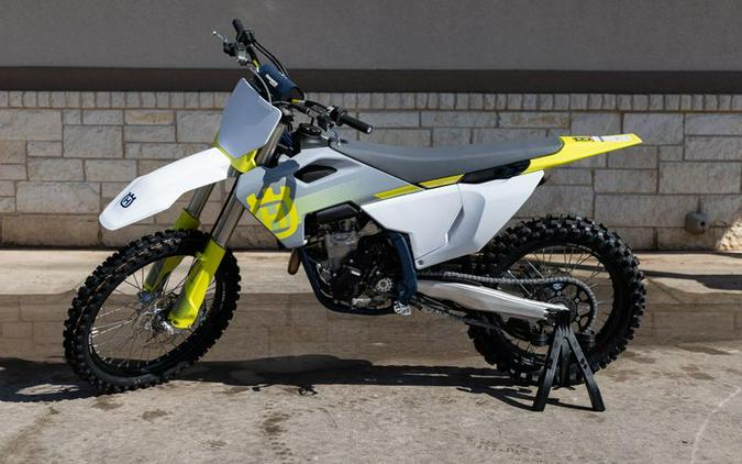 New 2023 HUSQVARNA FX 350 HERITAGE WHITE