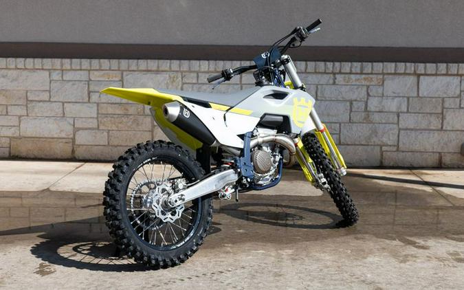 New 2023 HUSQVARNA FX 350 HERITAGE WHITE