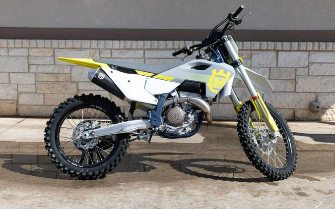 New 2023 HUSQVARNA FX 350 HERITAGE WHITE