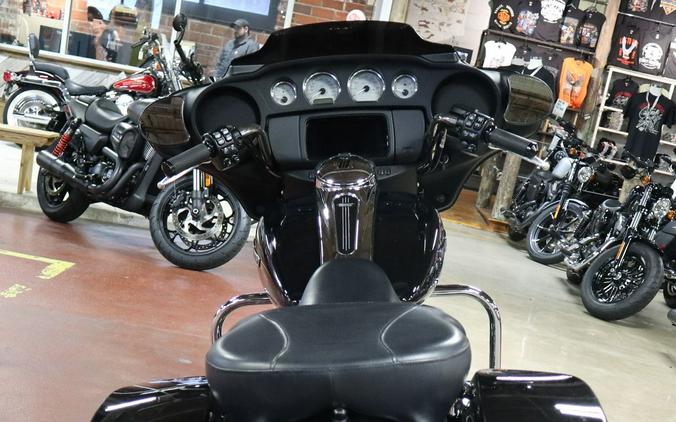 2022 Harley-Davidson Street Glide®