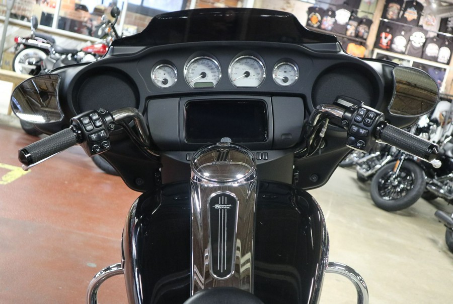 2022 Harley-Davidson Street Glide®
