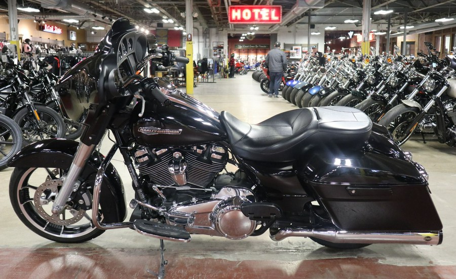2022 Harley-Davidson Street Glide®