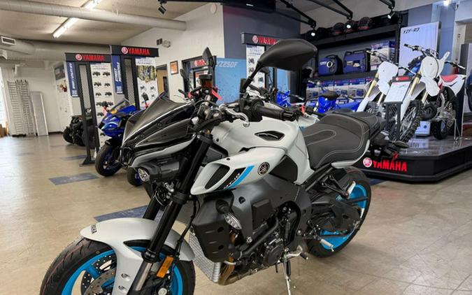 2026 Yamaha MT 10