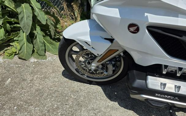 2018 Honda Gold Wing TOUR - PEARL WHITE