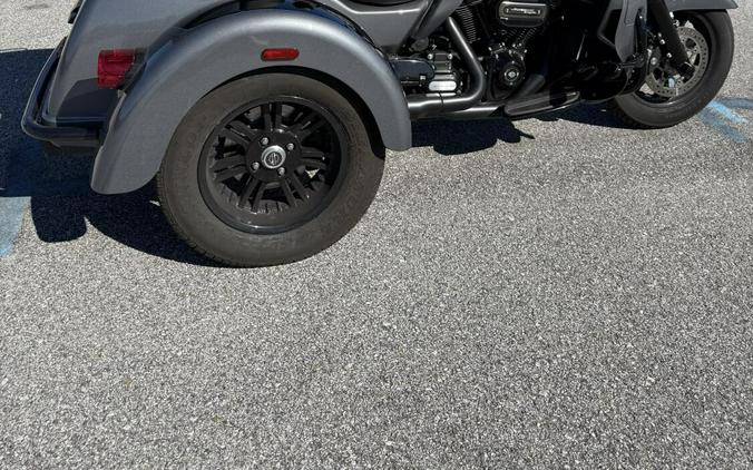FLHTCUTG 2022 Tri Glide Ultra