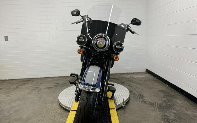 2023 Harley-Davidson Heritage Classic BLACK W/ PINSTRIPE