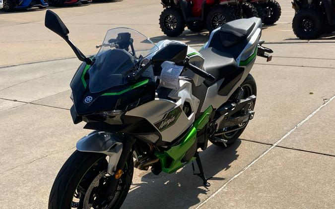 2024 Kawasaki Ninja 7 Hybrid ABS