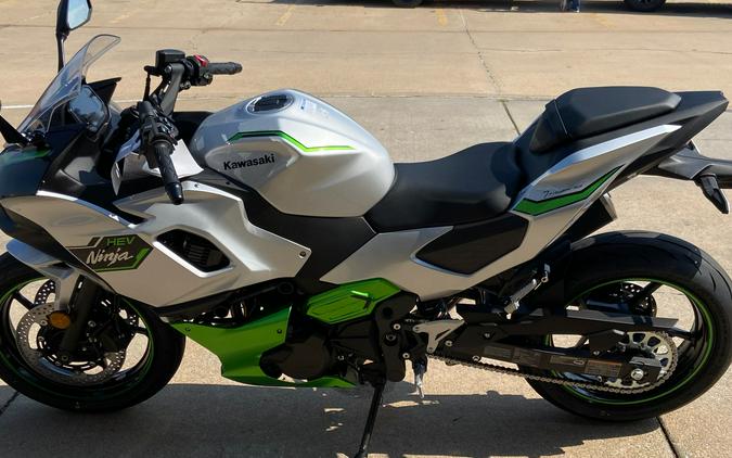 2024 Kawasaki Ninja 7 Hybrid ABS