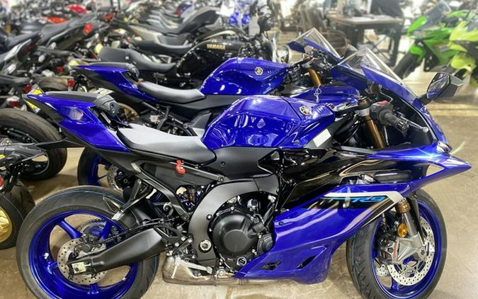 2025 Yamaha YZF-R9