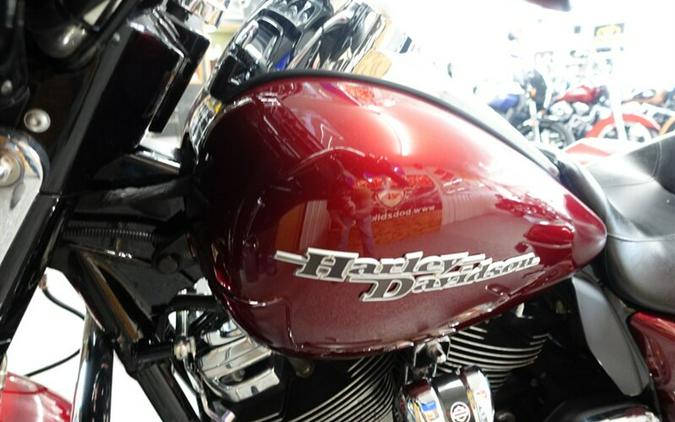 2017 Harley-Davidson Street Glide Special