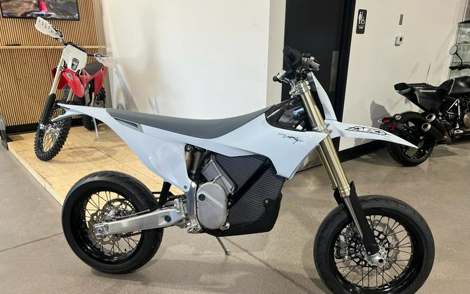 2026 Stark VARG SM Alpha 80 hp