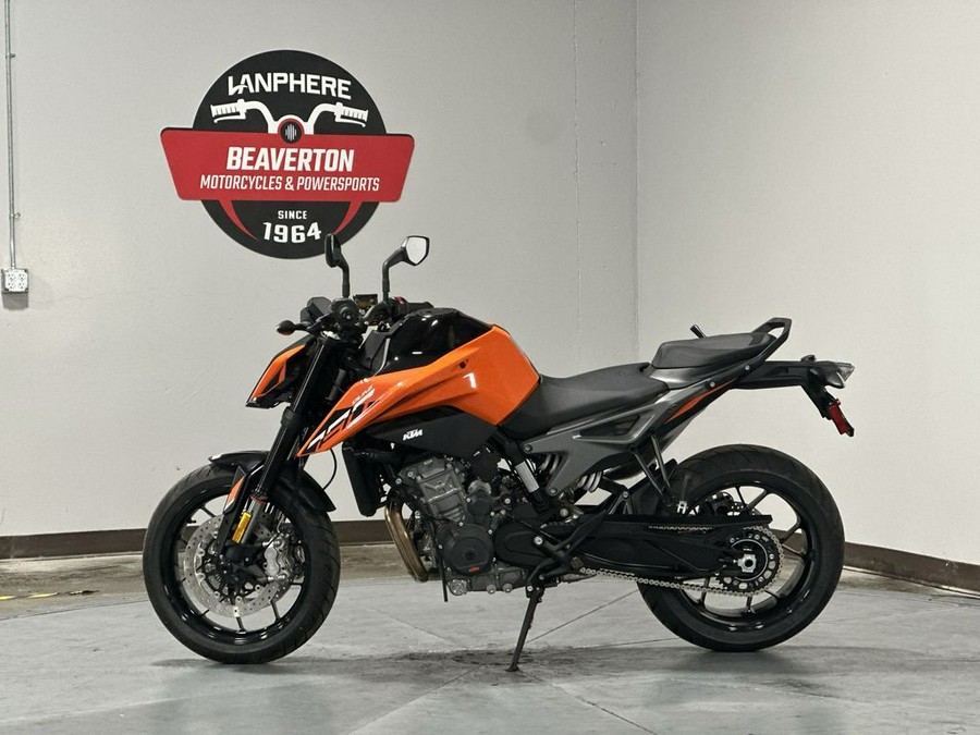 2024 KTM Duke 790