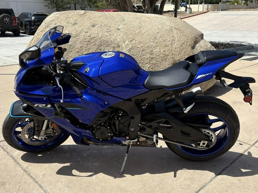 2026 Yamaha YZF-R1