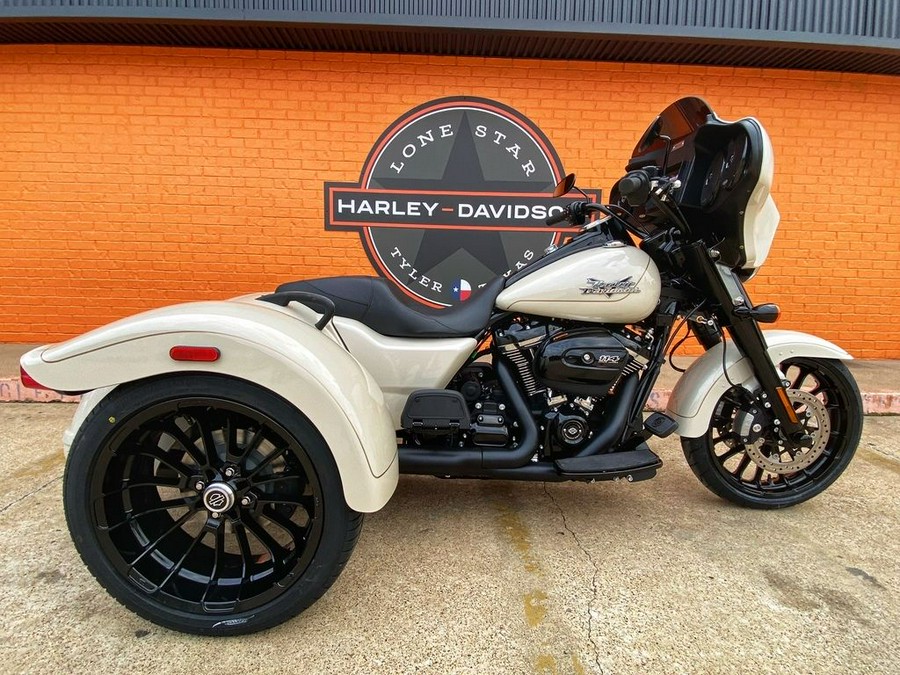 2023 Harley-Davidson® FLRT - Freewheeler®